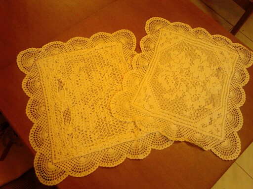 Χειροποίητο πλεκτό σετ με μαξιλαράκια Handmade knitted set with pillows
